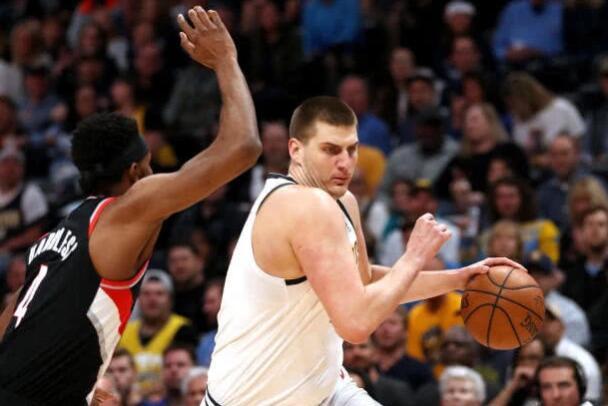  约基奇20+20，掘金轻取开拓者  